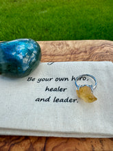 Загрузить изображение в средство просмотра галереи, Natural Raw Citrine ring. Crystal of abundance and prosperity ring. Manipura Chakra. Self-confidence crystal jewelry