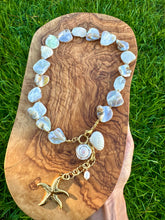 Загрузить изображение в средство просмотра галереи, Natural Shell Necklace Florida beach Gulf Coast shell handmade. Beautiful Summer necklace boho jewelry. Shell jewelry