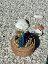 Загрузить изображение в средство просмотра галереи, Natural Kyanite Crystal Ring. Raw Kyanite Crystal ring. Throat Chakra balancing. Own Your voice chakra