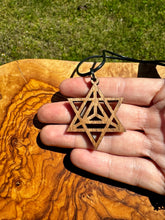 Загрузить изображение в средство просмотра галереи, Merkaba Wooden Necklace Custom Handmade Wooden Sacred Geometry Jewelry.