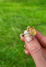 Load image into Gallery viewer, Natural Pure Citrine Ring Sterling Silver. Beautiful large citrine crystal ring. Healing crystals ring. Manipura chakra. Citrine Jewelry