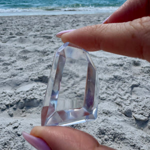 AAA Clear Quartz Crystal – Diamond-Like Clarity, Charged on New Moon & Ocean Ritual | High-Vibe Divine Frequency Stone.
