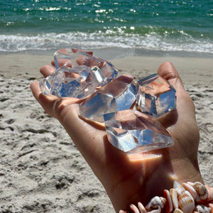 AAA Clear Quartz Crystal – Diamond-Like Clarity, Charged on New Moon & Ocean Ritual | High-Vibe Divine Frequency Stone.