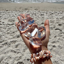 Загрузить изображение в средство просмотра галереи, AAA Clear Quartz Crystal – Diamond-Like Clarity, Charged on New Moon &amp; Ocean Ritual | High-Vibe Divine Frequency Stone.
