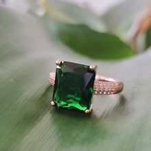 Load image into Gallery viewer, Emerald Ring Luxury rectangular shape. Rose Gold. Golden plated. AAA Quality. Natural Emerald gemstone. Large Emerald ring. Large gemstone ring.
