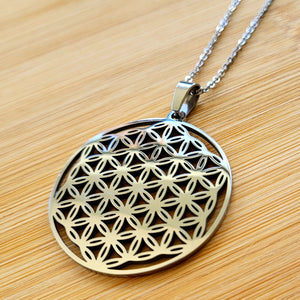 Flower Of Life Sacred Geometry Necklace gold. Flower of Life jewelry, Sacred Geometry Jewelry, Metaphysical Psychic, Spiritual Jewelry.