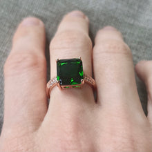Load image into Gallery viewer, Emerald Ring Luxury rectangular shape. Rose Gold. Golden plated. AAA Quality. Natural Emerald gemstone. Large Emerald ring. Large gemstone ring.
