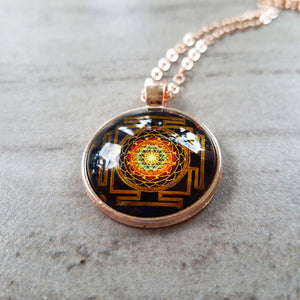 Sri Yantra necklace gold metal. For men and women jewelry Sacred geometry necklace . Meditation jewelry. Healing jewelry