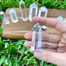 Load image into Gallery viewer, Best Purity Clear Quartz Obelisk. AAA Purity healing meditation crystals. Reiki healing witchcraft crystals. All chakras crystal
