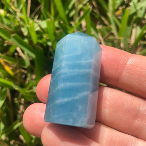 Natural Pure Aquamarine Point Crystal AAA Quality. Vishuddha Chakra activation, Blue Gemstone. Metaphysical Crystals for Reiki, Pranic