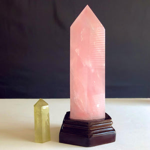 8-12" Tall, 3-4 lb Large Crystal Point Tower, Hand crafted Natural Rose Quartz Crystal terminated. Home décor crystal. Metaphysical Chakra crystal. Meditation spiritual reiki crystal