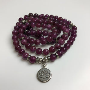 Natural AMETHYST Mala 108 Beads. Protection crystal Sahasrara chakra reiki. Meditation Mala Spiritual jewelry, Amethyst bracelet.